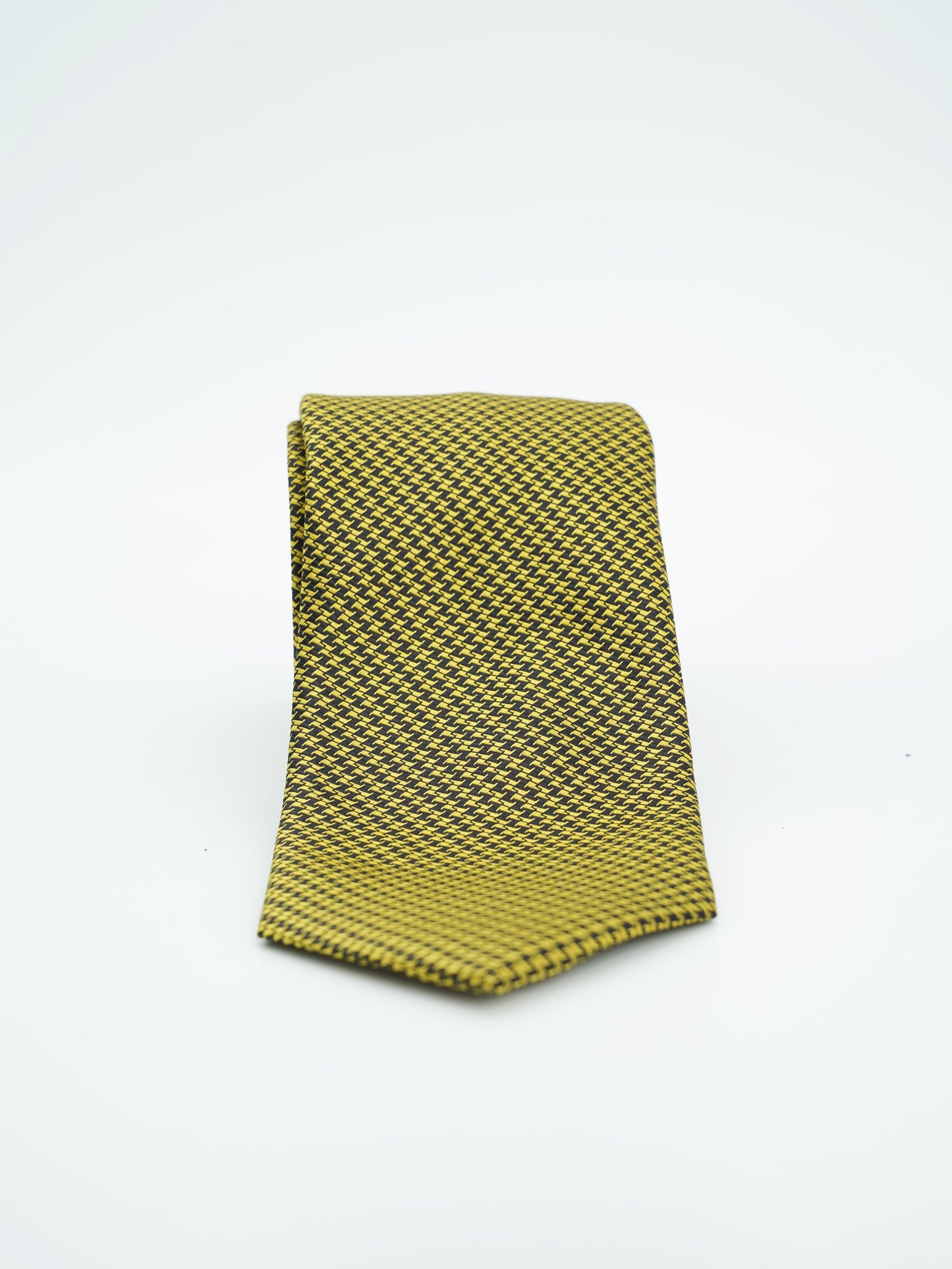 Corbata Amarilla Tejido Jacquard Colección Clásica